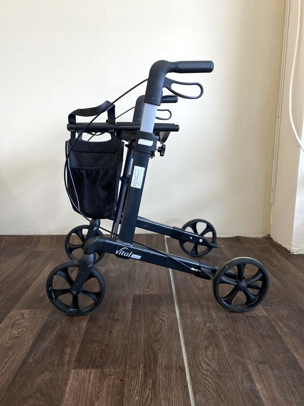 Vital Classic rollátor - Image 10