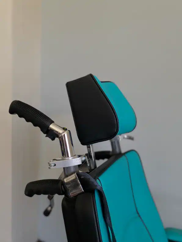 TGR lépcsőjáró ergonomikus fejtámasz és tolókar fogantyúval